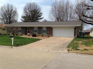 1825 Kinsella Ave, Swansea, IL 62226
