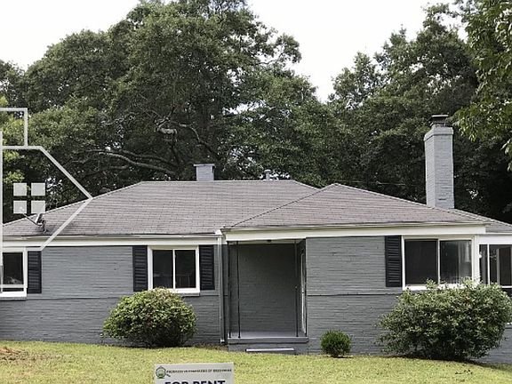 2nd image of 11 Ridgeway Dr