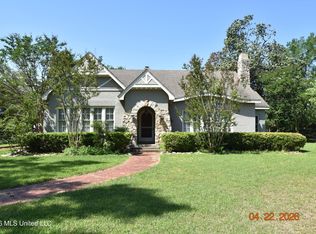 705 Grand Blvd, Greenwood, MS 38930