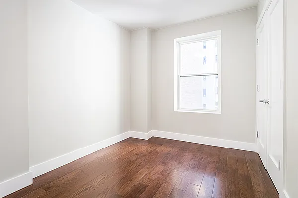 Rented by Compass | media 3