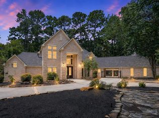 2205 Longmire Rd, Conroe, TX 77304