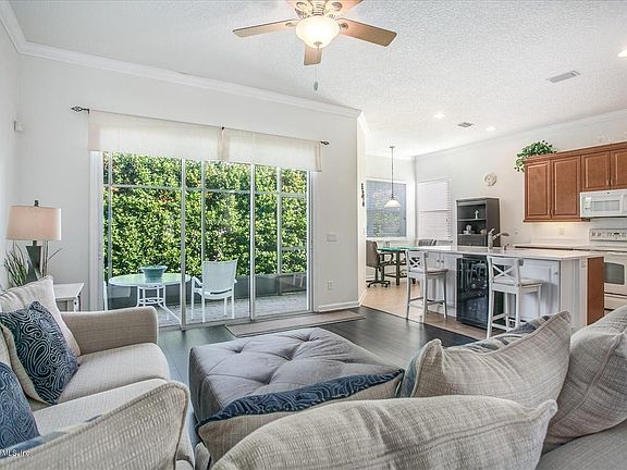 5th image of 1380 Castle Pines Cir