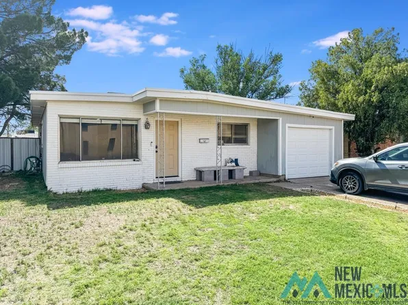 1617 N Breckon Dr, Hobbs, NM 88240