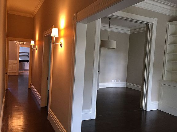 5th image of 2976 Pine St