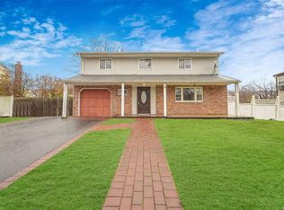 159 Root Ave, Central Islip, NY 11722