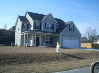 116 Investment Ln, Jacksonville, NC 28540