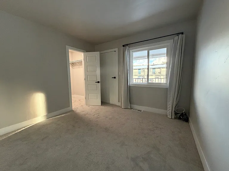 921 Mount Massive Dr — Photo 7