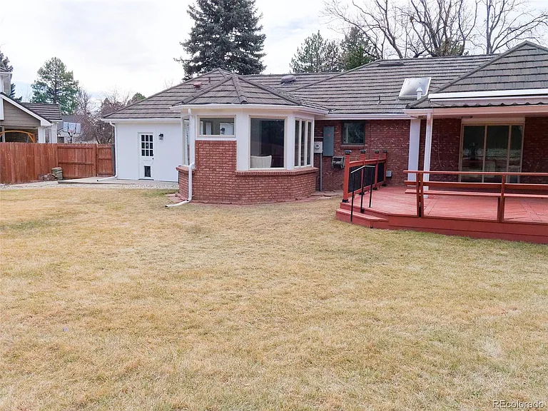 5927 S Yates Ct — Photo 27