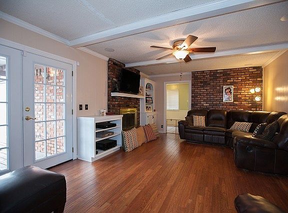 Tasteful and inviting living room