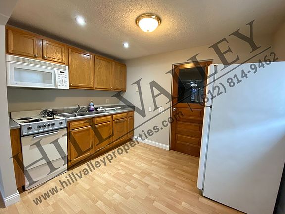 5th image of 2370 Idaho St