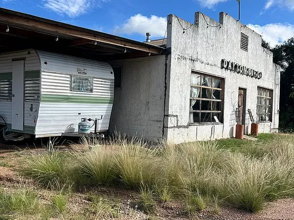 17102 Us Highway 377, London, TX 76854