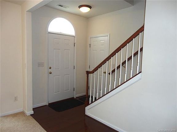 2nd image of 132 Cypress Landing Dr