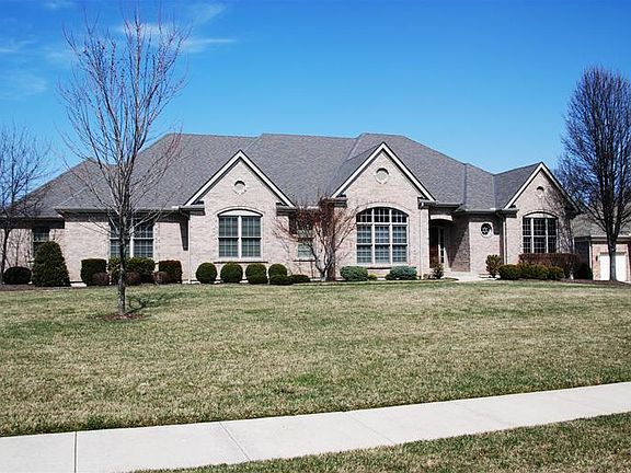 2nd image of 1406 Blackstone Pl