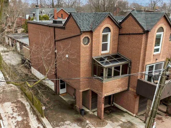 455 Broadview Ave, Toronto, ON M4K 2N3