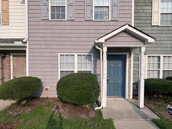 60 Rainbow Dr APT 3, Jacksonville, NC 28546