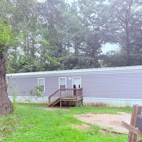 1st image of 305 Owl Dr