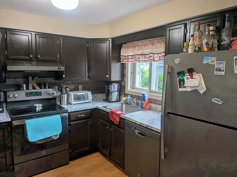 12 Monroe Dr #98 — Photo 4