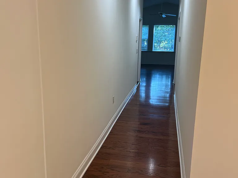4417 Pine Hollow Dr — Photo 10