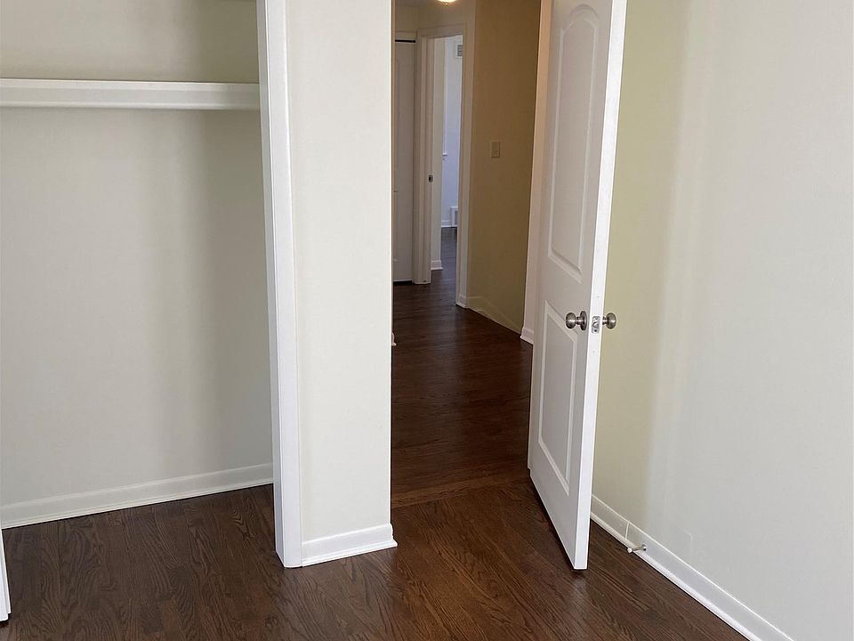 679 Oak Ave, photo 10