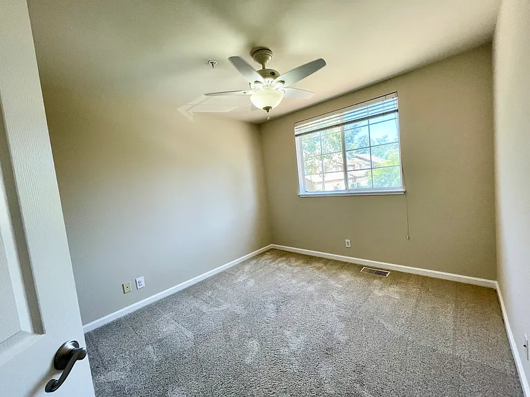 1148 Marlys Cmn — Photo 46