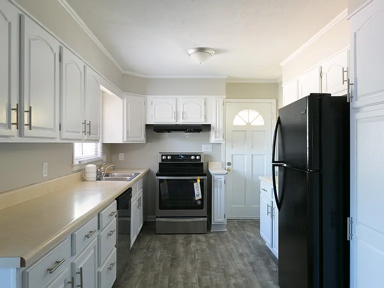 1008 Kaywood Dr — Photo 6