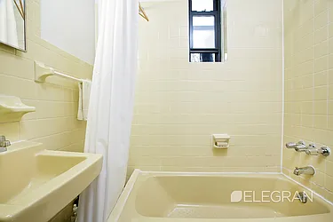 Rented by (Legacy) Elegran
