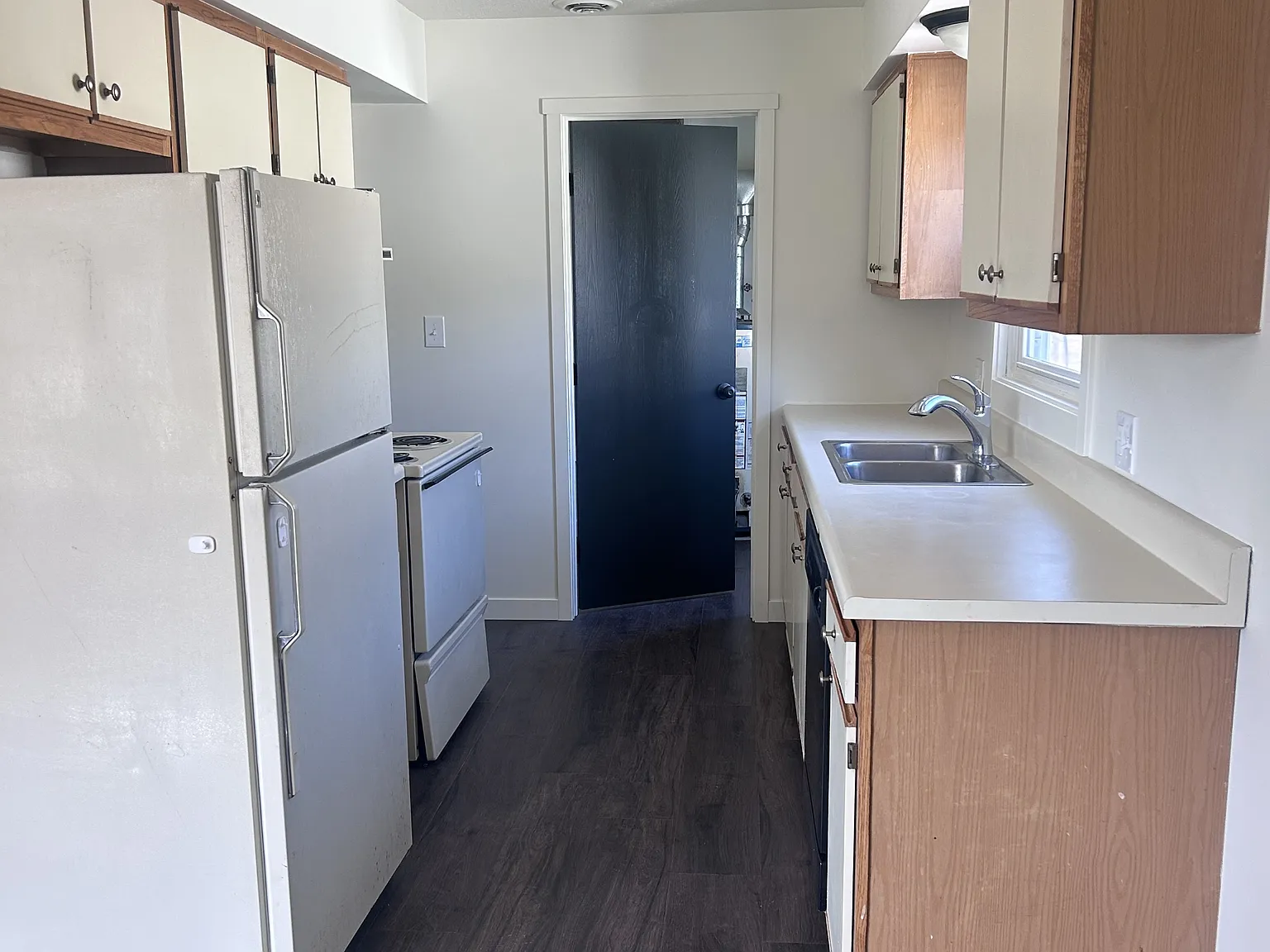 109 W Tara Ct - C — Photo 1