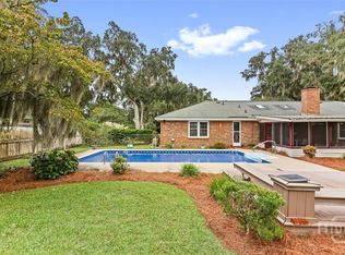 17 N Cromwell Rd, Savannah, GA 31410