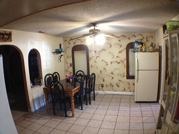 5th image of 5126 W Roberts Dr