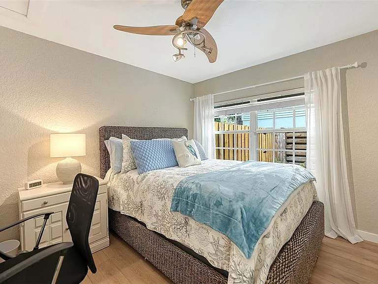 1773 Harmony Ln — Photo 24
