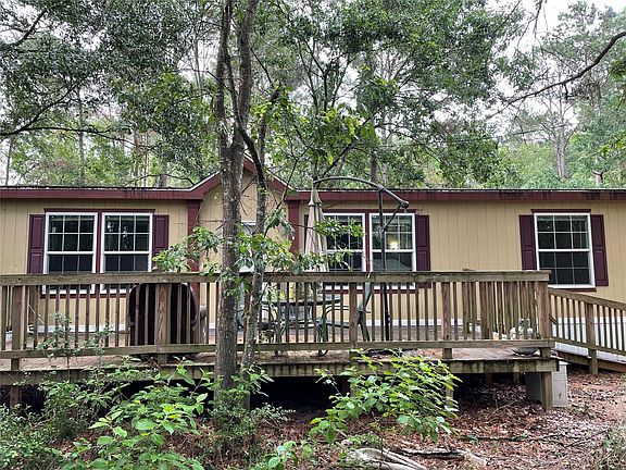 3rd image of 19724 Mary Ln