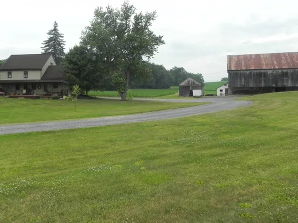 6563 Rice Rd, Shippensburg, PA 17257