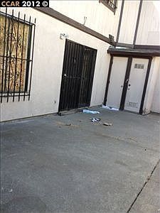 2nd image of 123 3rd St