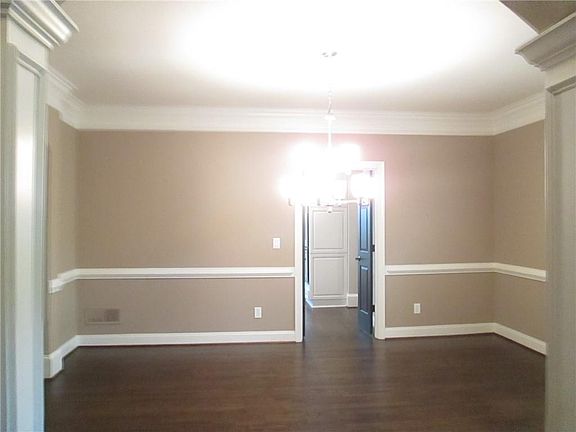 3rd image of 13020 Harrington Dr
