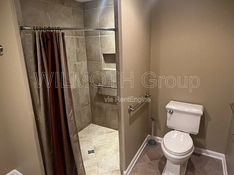 12748 Limberlost Dr — Photo 17