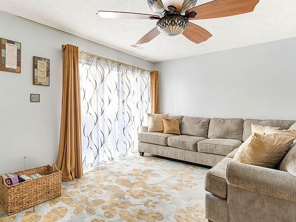 4th image of 114 Turtle Creek Rd APT 1