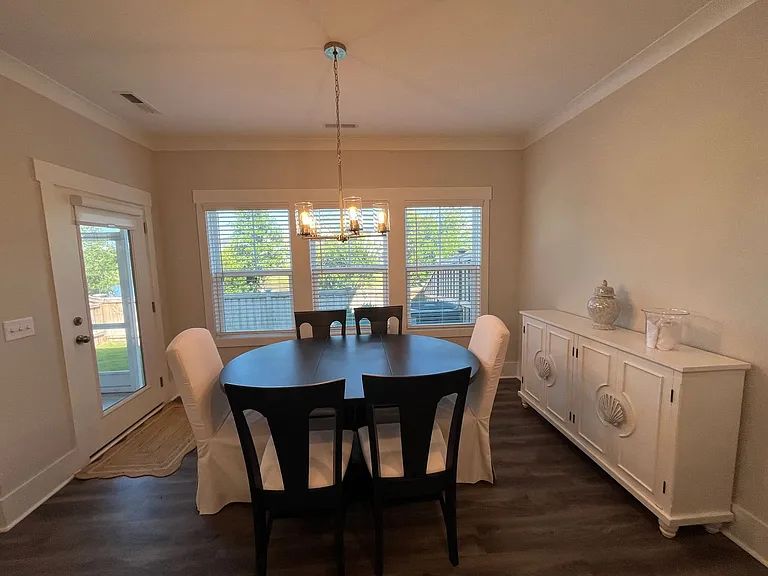 7404 Springwater Dr — Photo 11