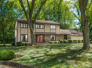 182 Hillcrest Dr, Westerville, OH 43081