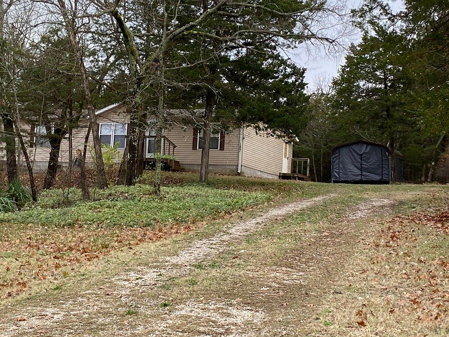 2nd image of 171 Mimosa St