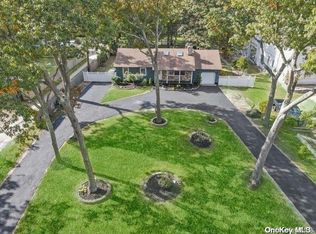 54 Blydenburgh Rd, Centereach, NY 11720