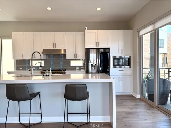 52 Ebb Tide Cir, Newport Beach, CA 92663