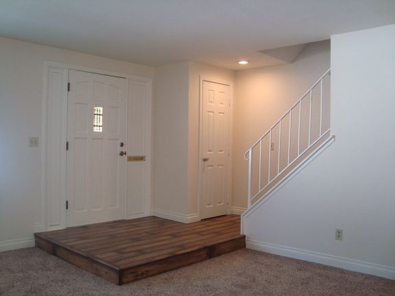 5th image of 24215 La Glorita Cir