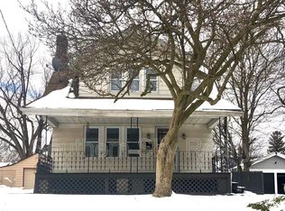 1198 Lexington Ave, Akron, OH 44310