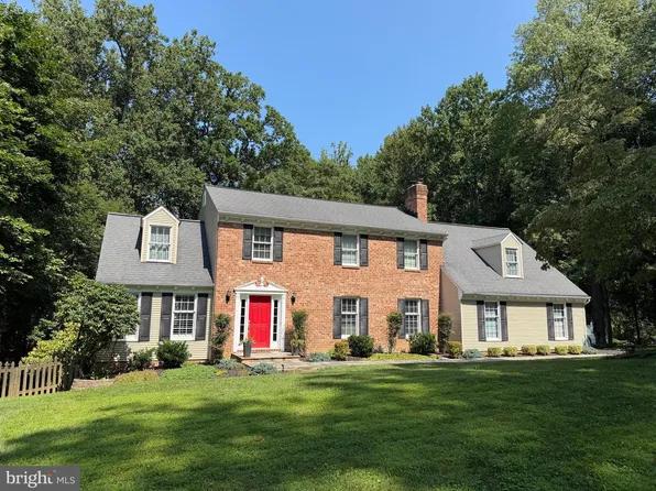 1120 Chatelaine Dr, Fallston, MD 21047