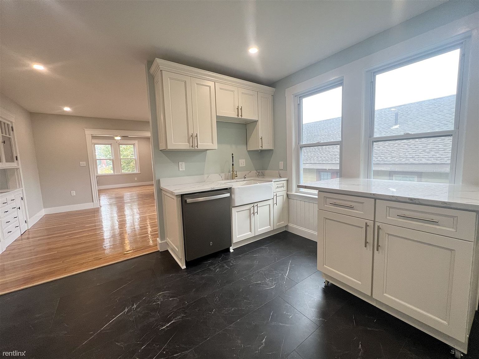 146 Kittredge St FLOOR 2, Roslindale, MA 02131 Zillow