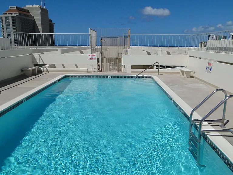 1655 Makaloa St #1213 — Photo 8