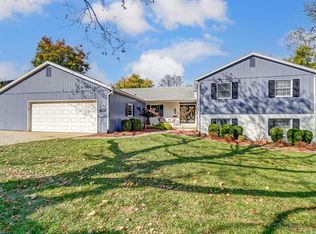 606 Westchester Park Dr, Springfield, OH 45504