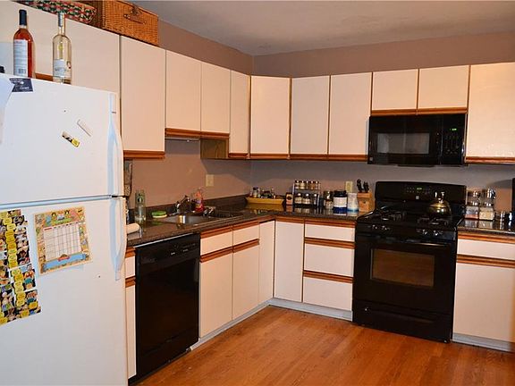 2nd image of 5812 Nobleton Cir
