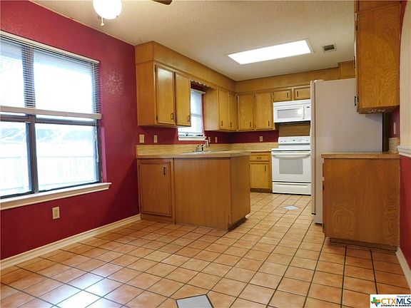 5th image of 4307 River Oaks Dr