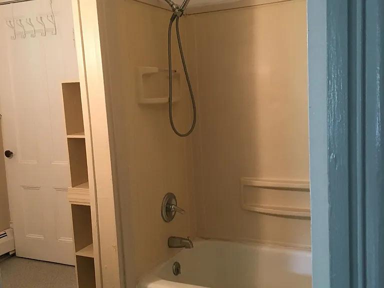 115 Giles Street — Photo 21
